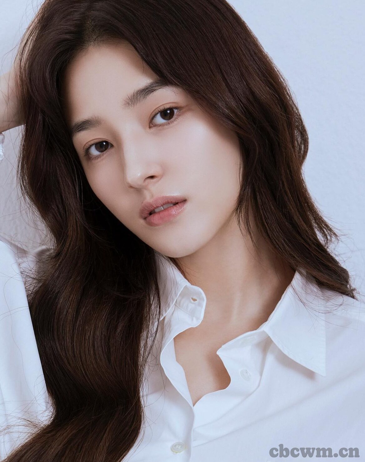 人妻初体验-初探人妻的细腻世界，一场心灵的觉醒与成长